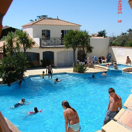 Camping Barataud Saint-Denis-dʼOléron Eksteriør billede