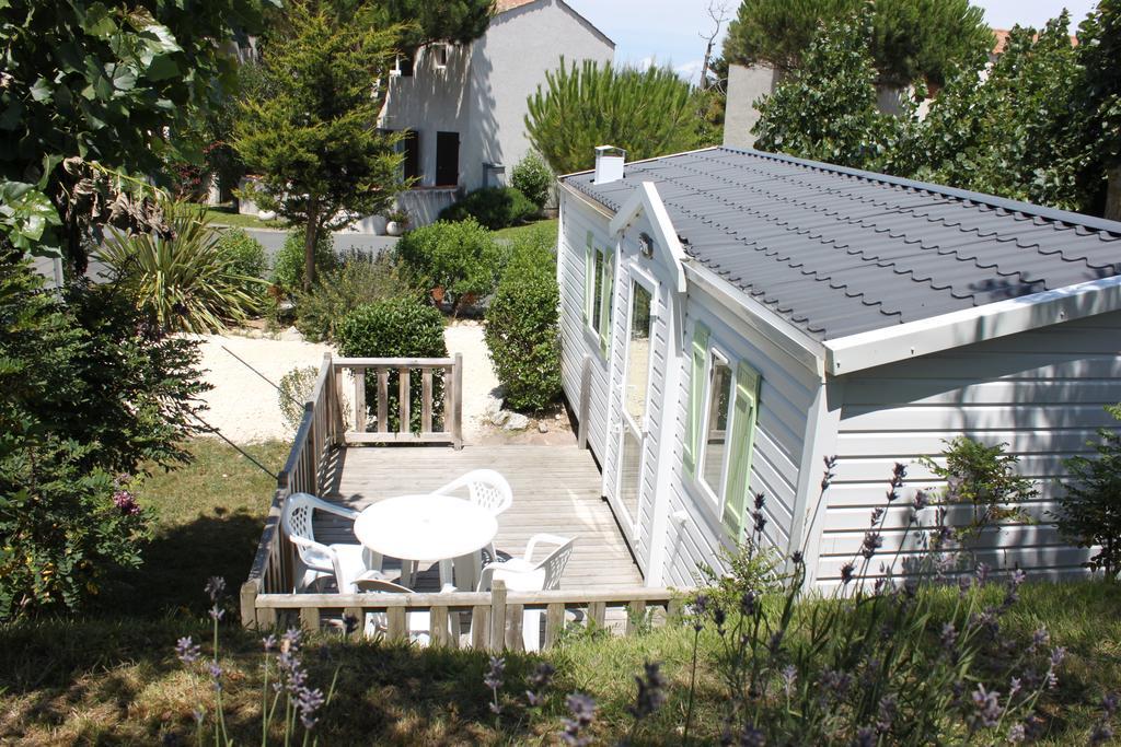 Camping Barataud Saint-Denis-dʼOléron Eksteriør billede