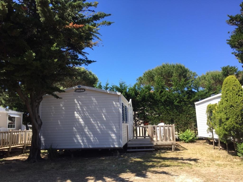 Camping Barataud Saint-Denis-dʼOléron Eksteriør billede