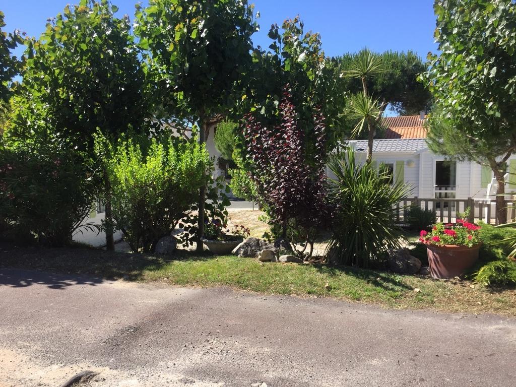 Camping Barataud Saint-Denis-dʼOléron Eksteriør billede
