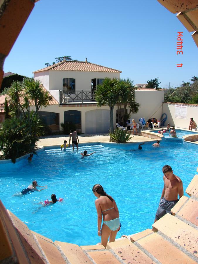 Camping Barataud Saint-Denis-dʼOléron Eksteriør billede